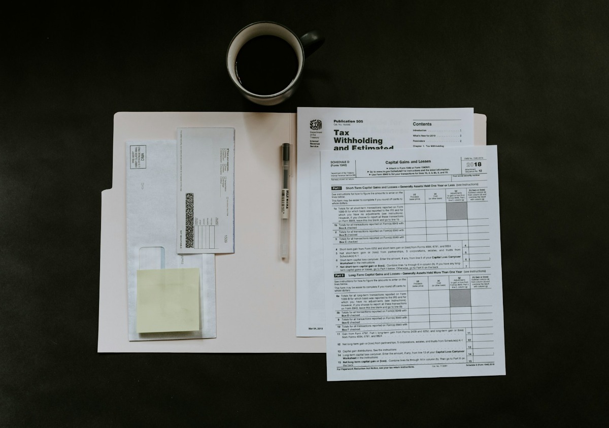 how to store certificates